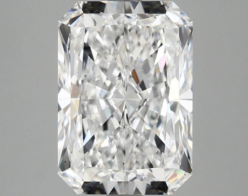 3.92ct Radiant E VS2 Lab Grown Diamond