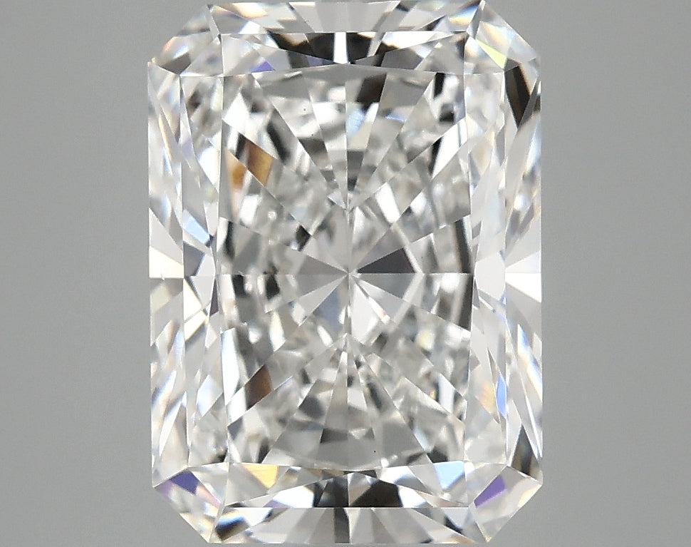 4.04ct Radiant E VS2 Lab Grown Diamond