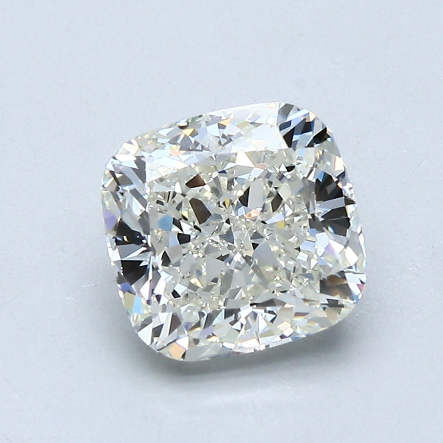 2.01ct Cushion J VVS2 Natural Diamond
