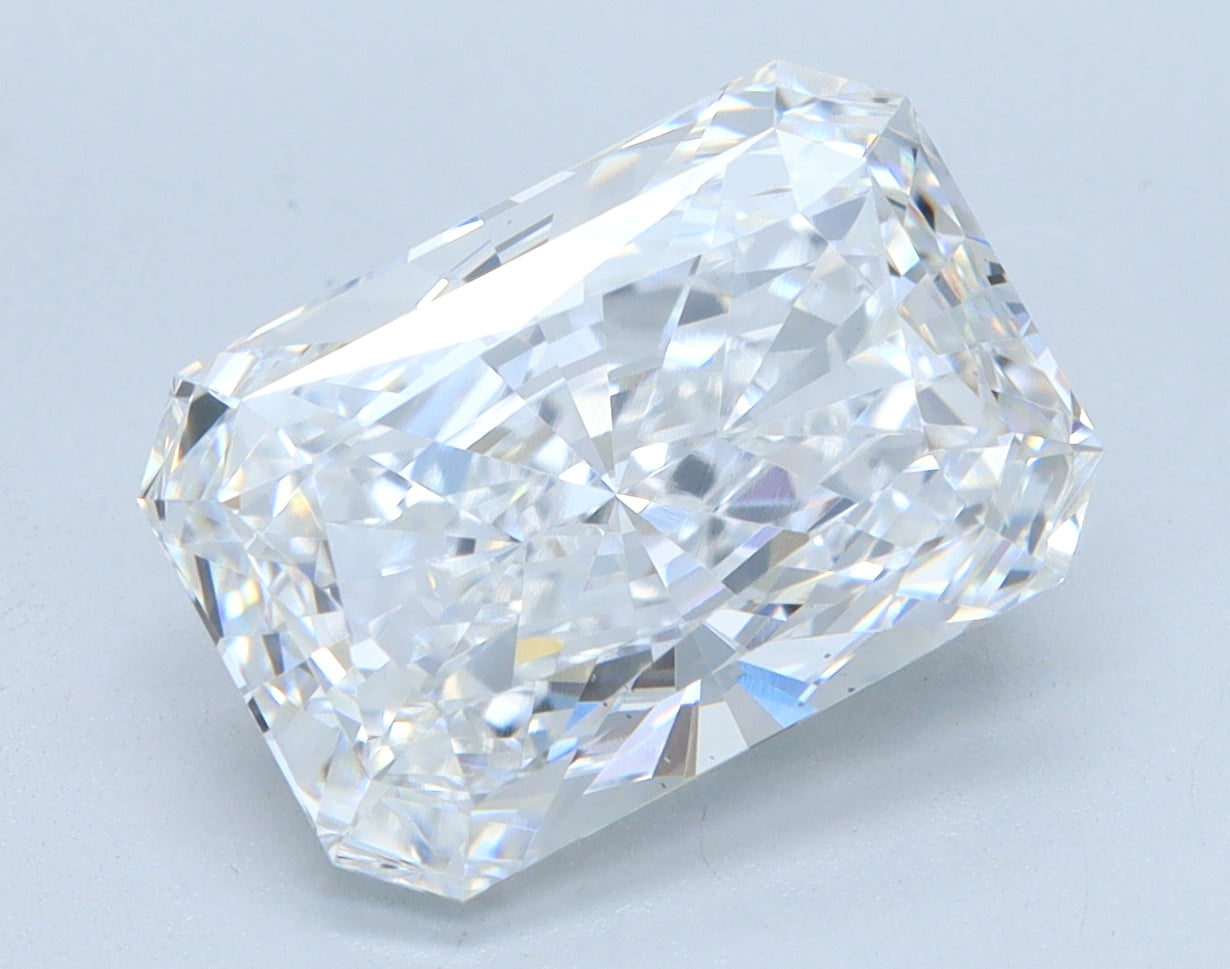 3.59ct Radiant D VS2 Lab Grown Diamond