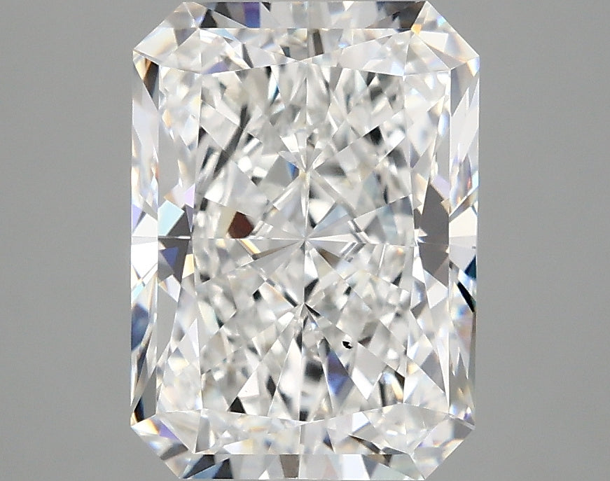 3.16ct Radiant E VS2 Lab Grown Diamond