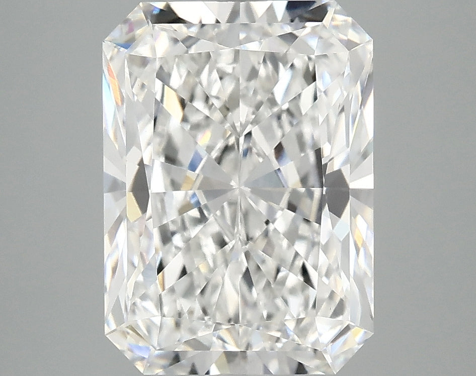 4.15ct Radiant E VVS2 Lab Grown Diamond