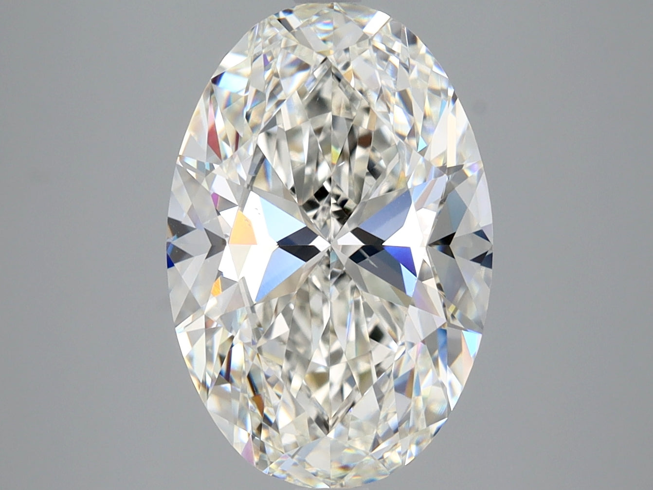 4.5ct Oval G VS2 Natural Diamond