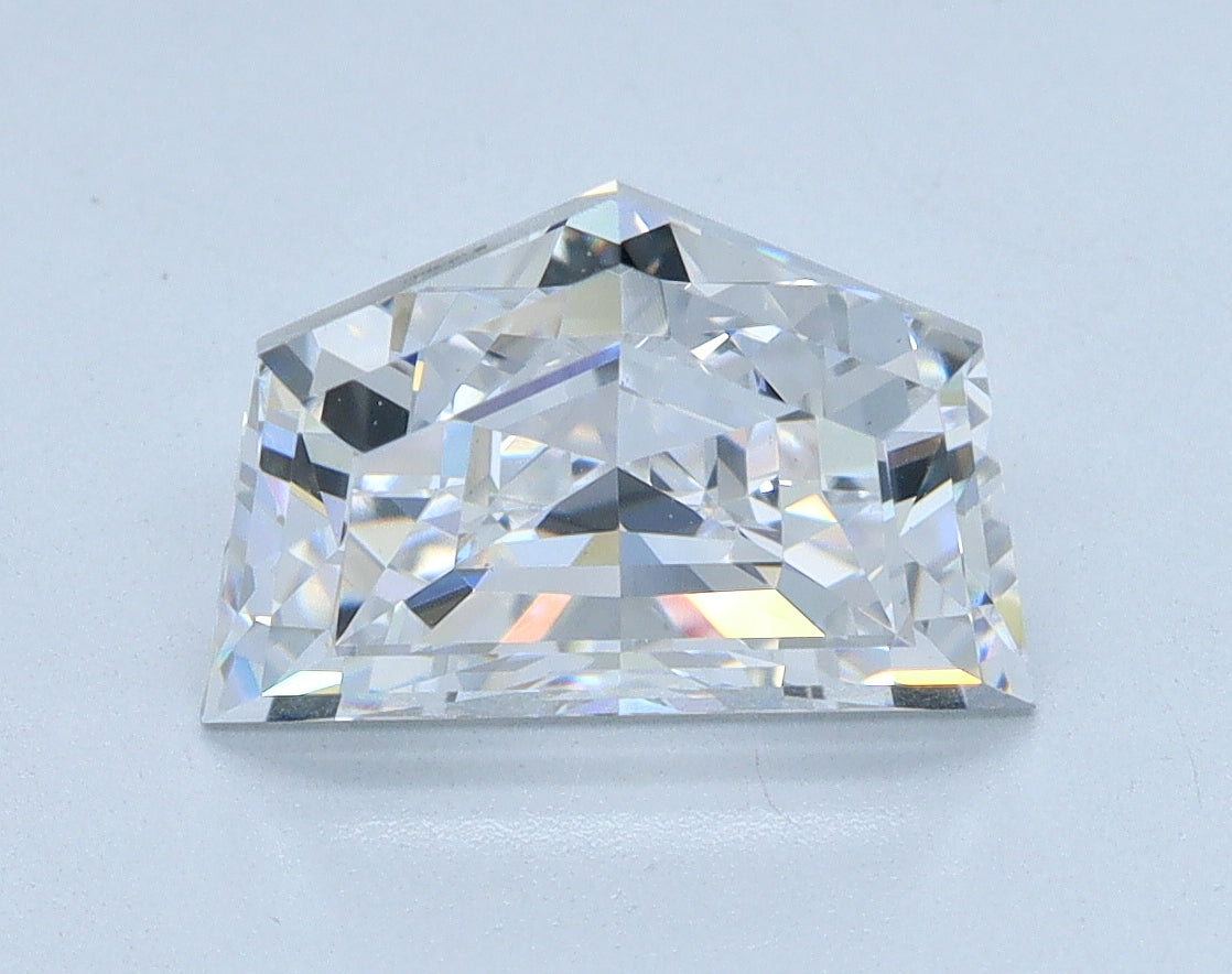 2.11ct Pentagonal Modified Bril D VVS2 Lab Grown Diamond