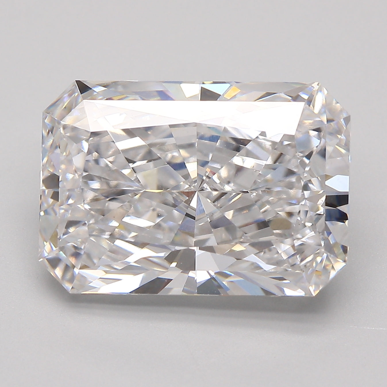 9.01ct Radiant F VS1 Lab Grown Diamond