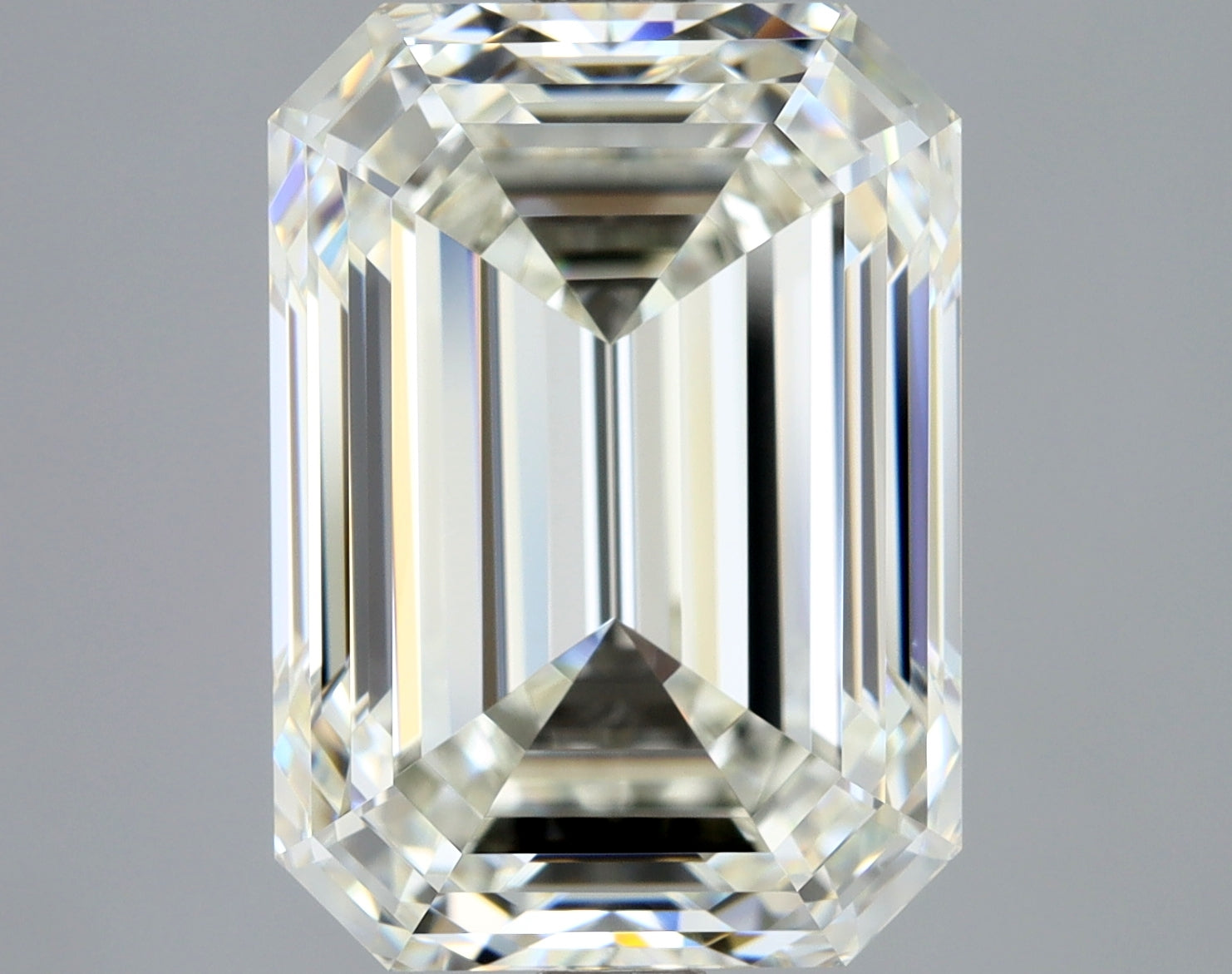 5.01ct Emerald J VVS1 Natural Diamond