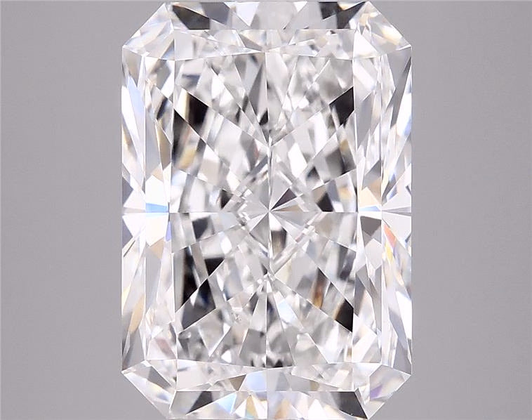 6.59ct Radiant F VS1 Lab Grown Diamond