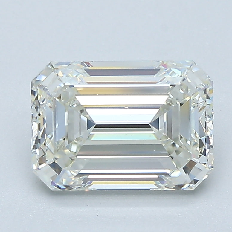 2.1ct Emerald J VVS1 Natural Diamond
