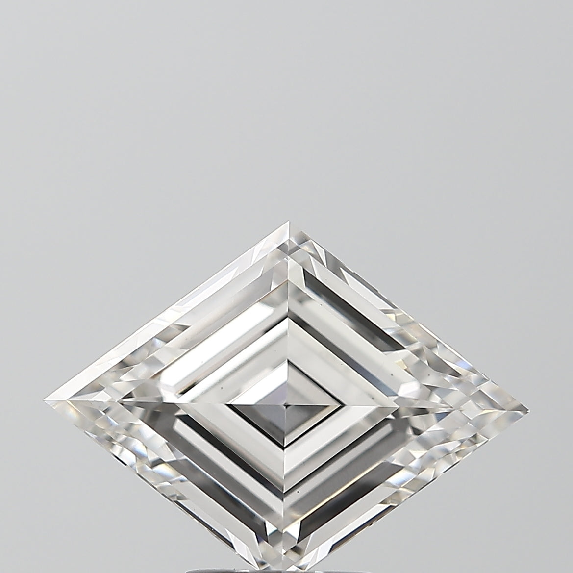 4.28ct Lozenge F VS1 Lab Grown Diamond
