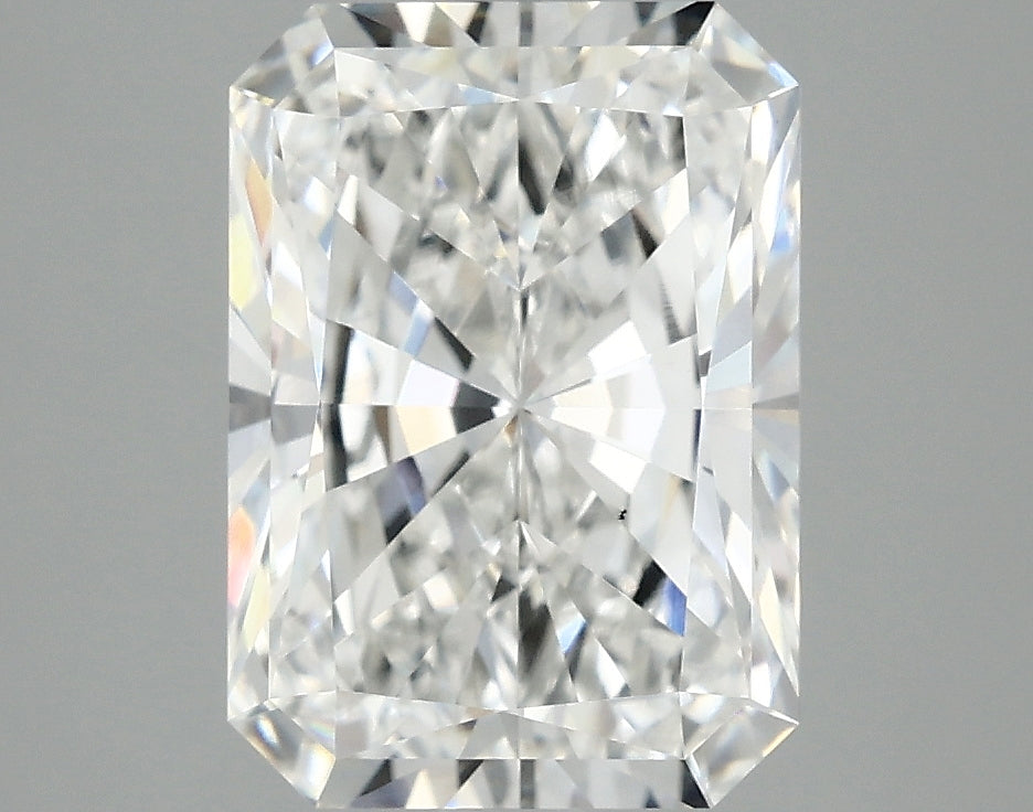 3.26ct Radiant E VS1 Lab Grown Diamond