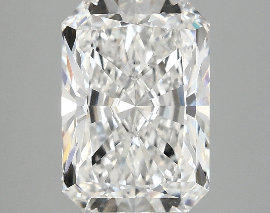 3.27ct Radiant E VS1 Lab Grown Diamond