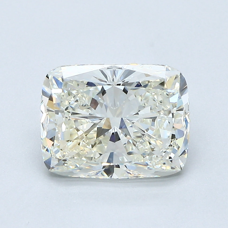 2.3ct Cushion K VVS2 Natural Diamond