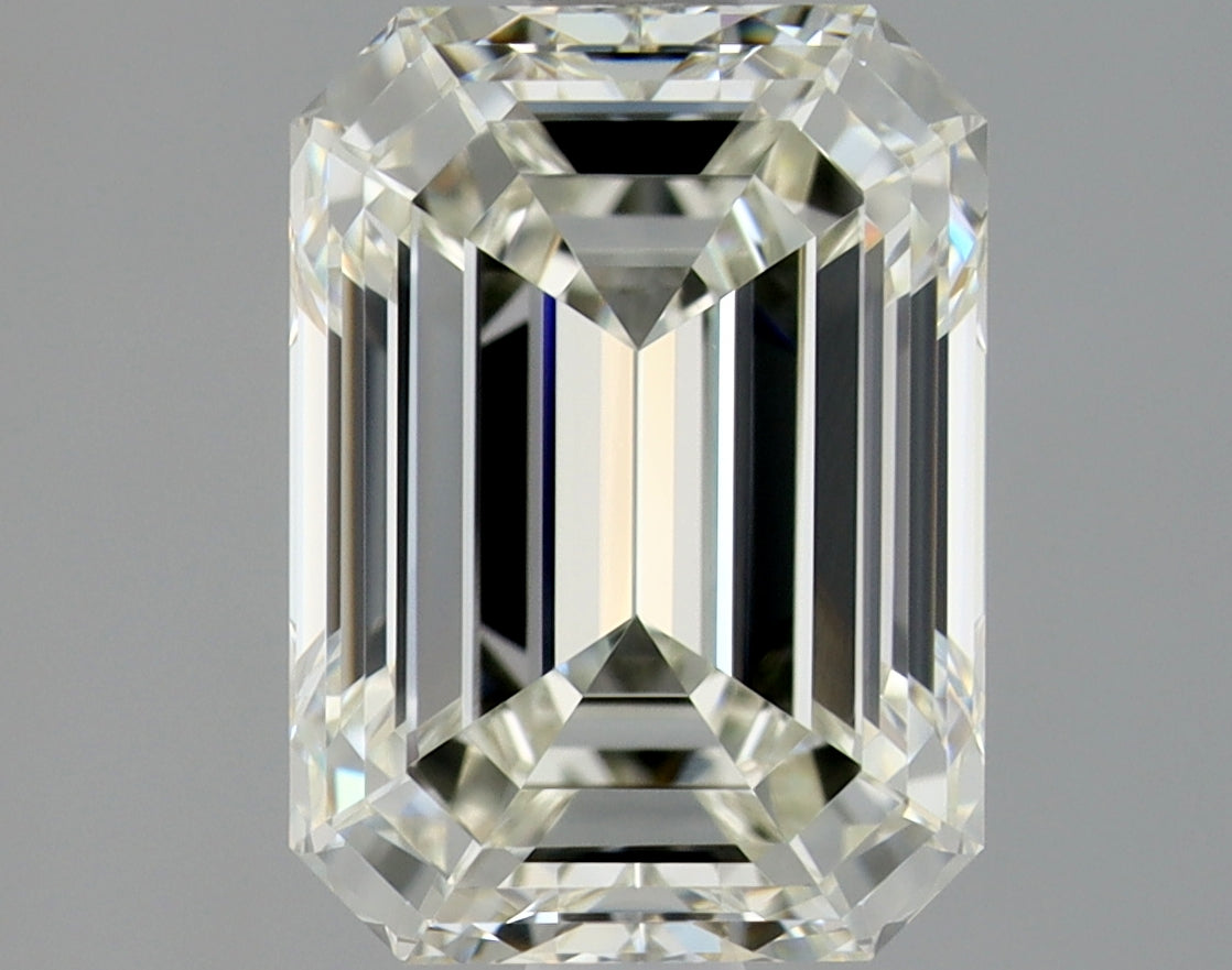 2.01ct Emerald J VVS1 Natural Diamond