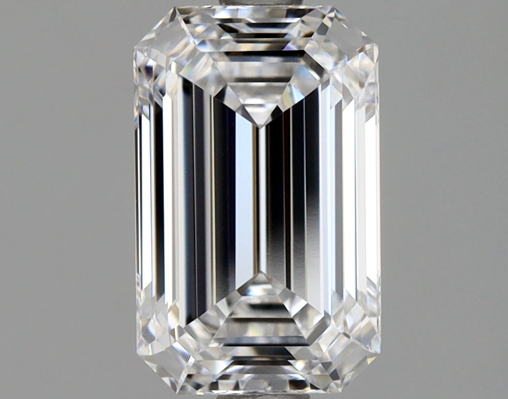 1.5ct Emerald D VVS2 Natural Diamond