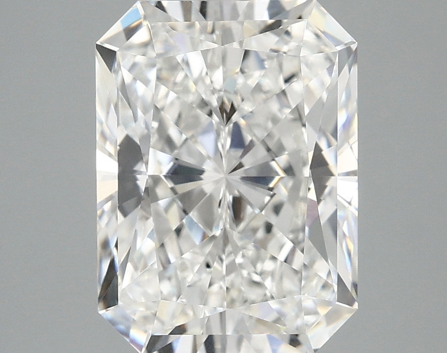 3.78ct Radiant F VS1 Lab Grown Diamond