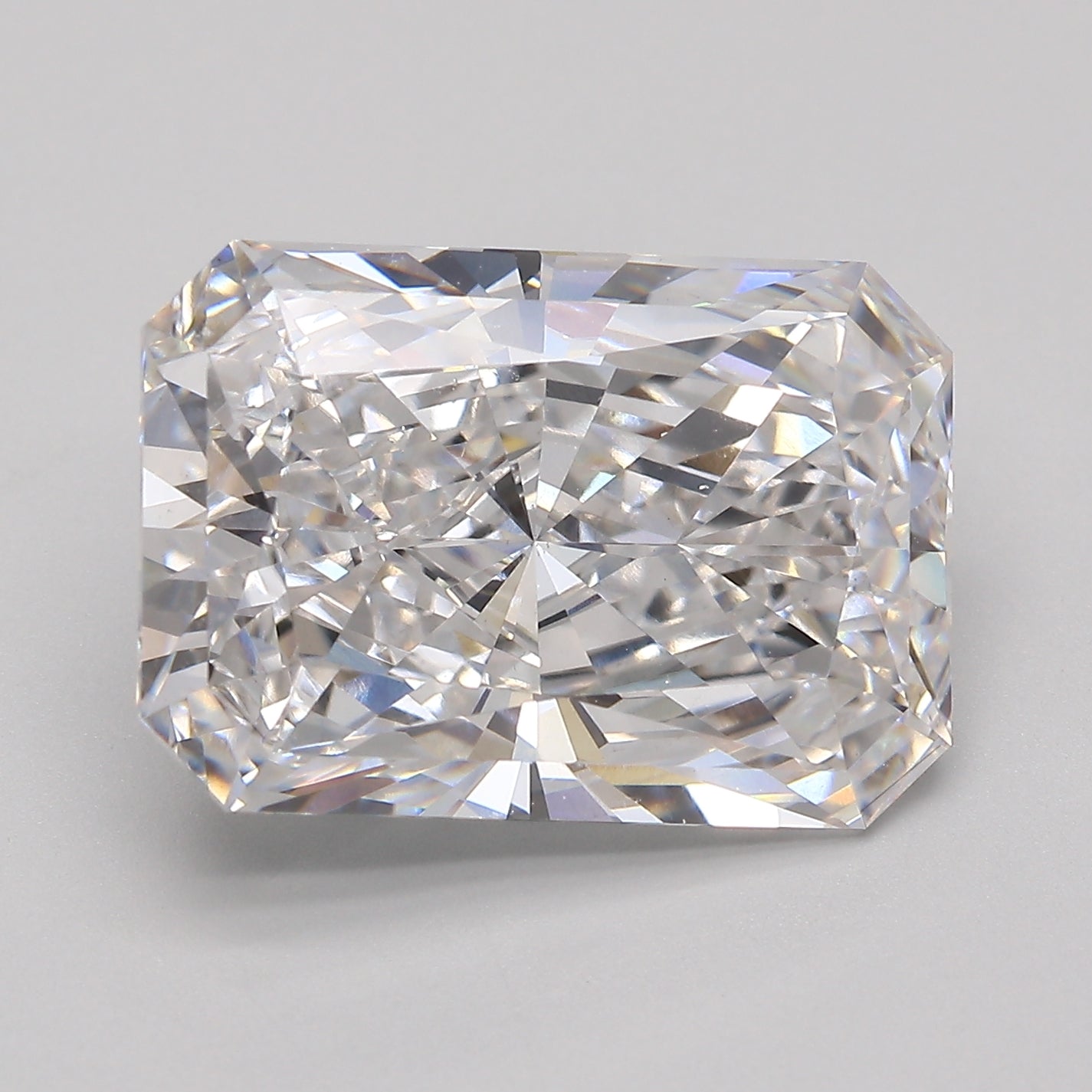 9.08ct Radiant F VS1 Lab Grown Diamond
