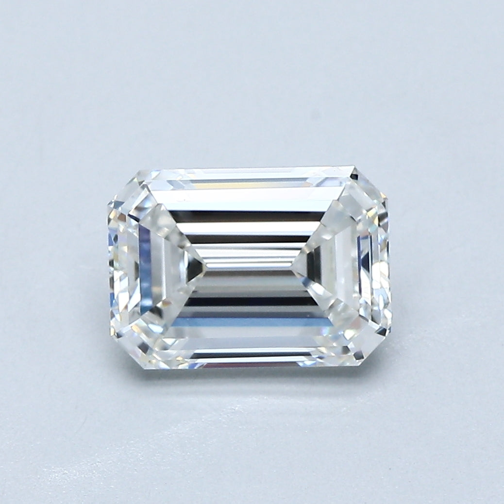 1.7ct Emerald F VVS2 Natural Diamond