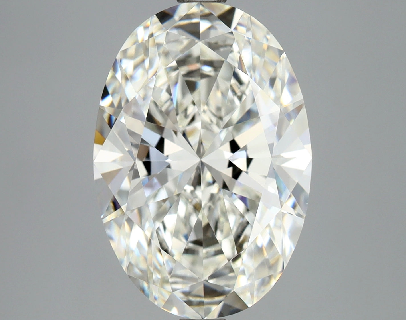 4.01ct Oval H VS1 Natural Diamond