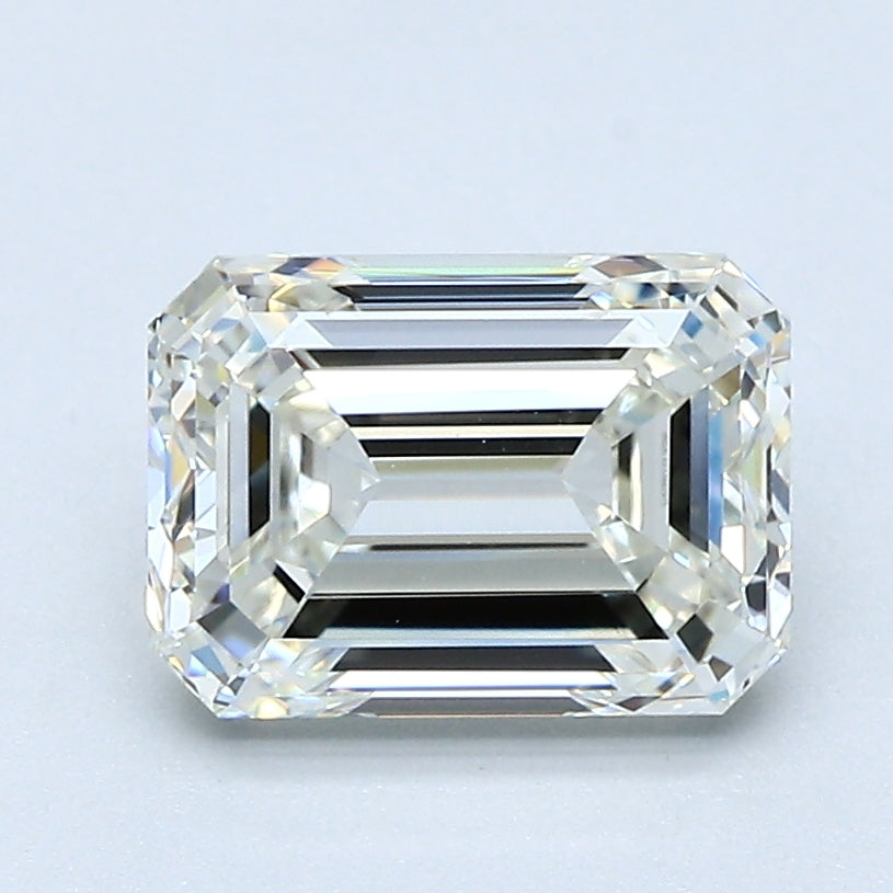 2ct Emerald J VVS2 Natural Diamond