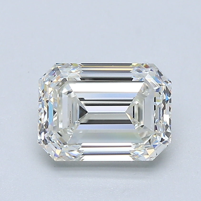 1.7ct Emerald I VVS2 Natural Diamond