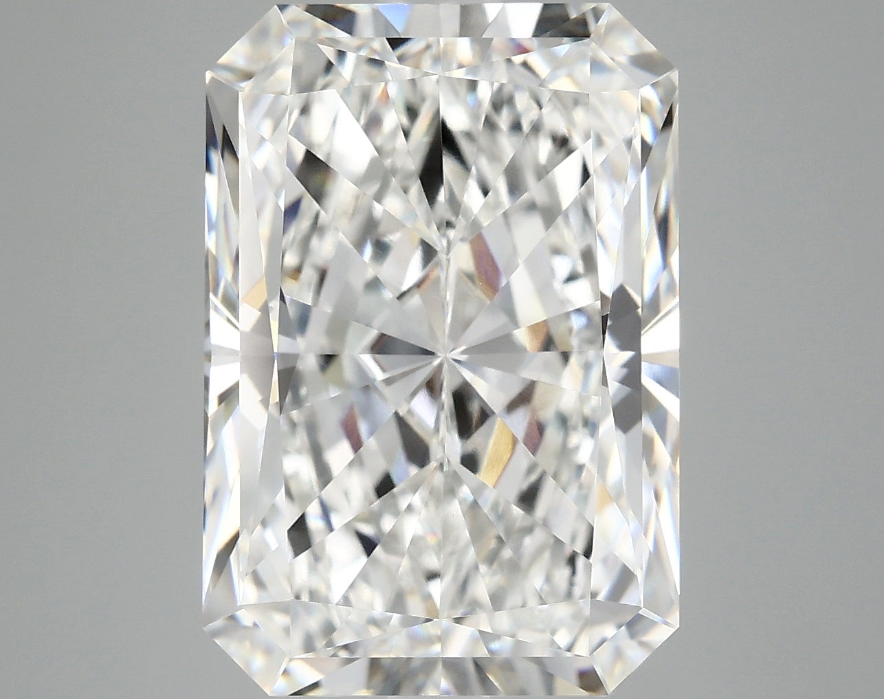 8.39ct Radiant F VS1 Lab Grown Diamond
