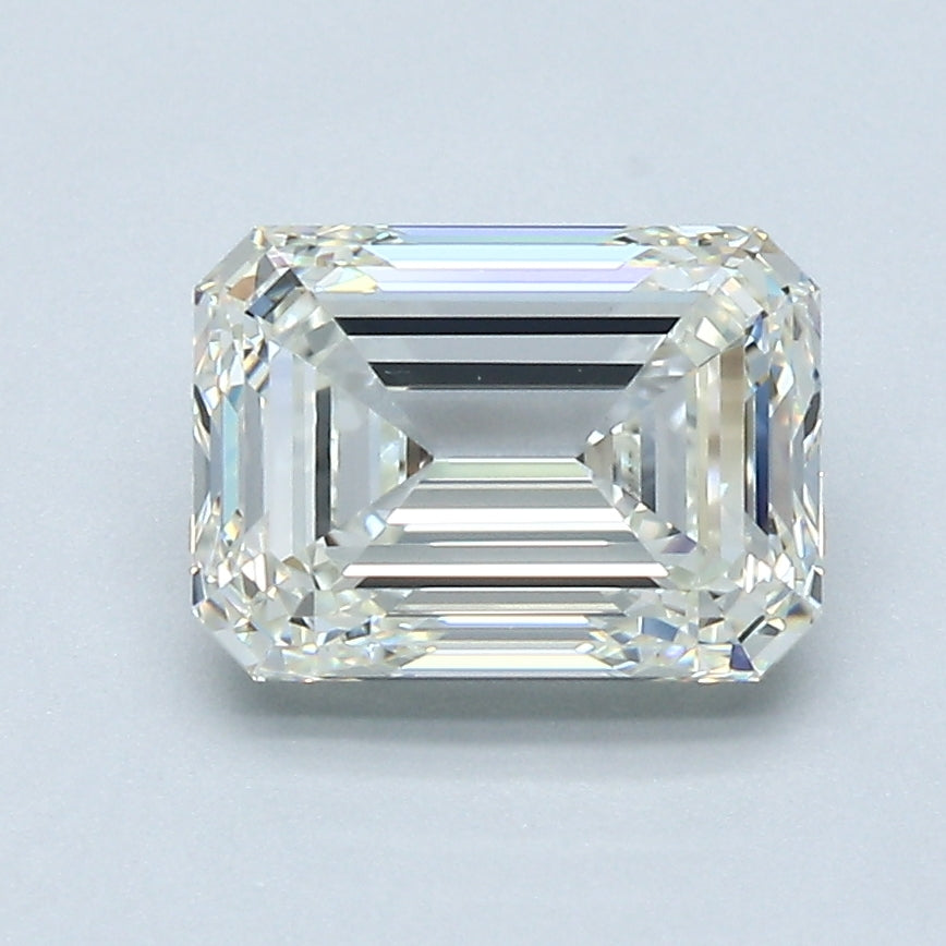 2ct Emerald J VVS2 Natural Diamond