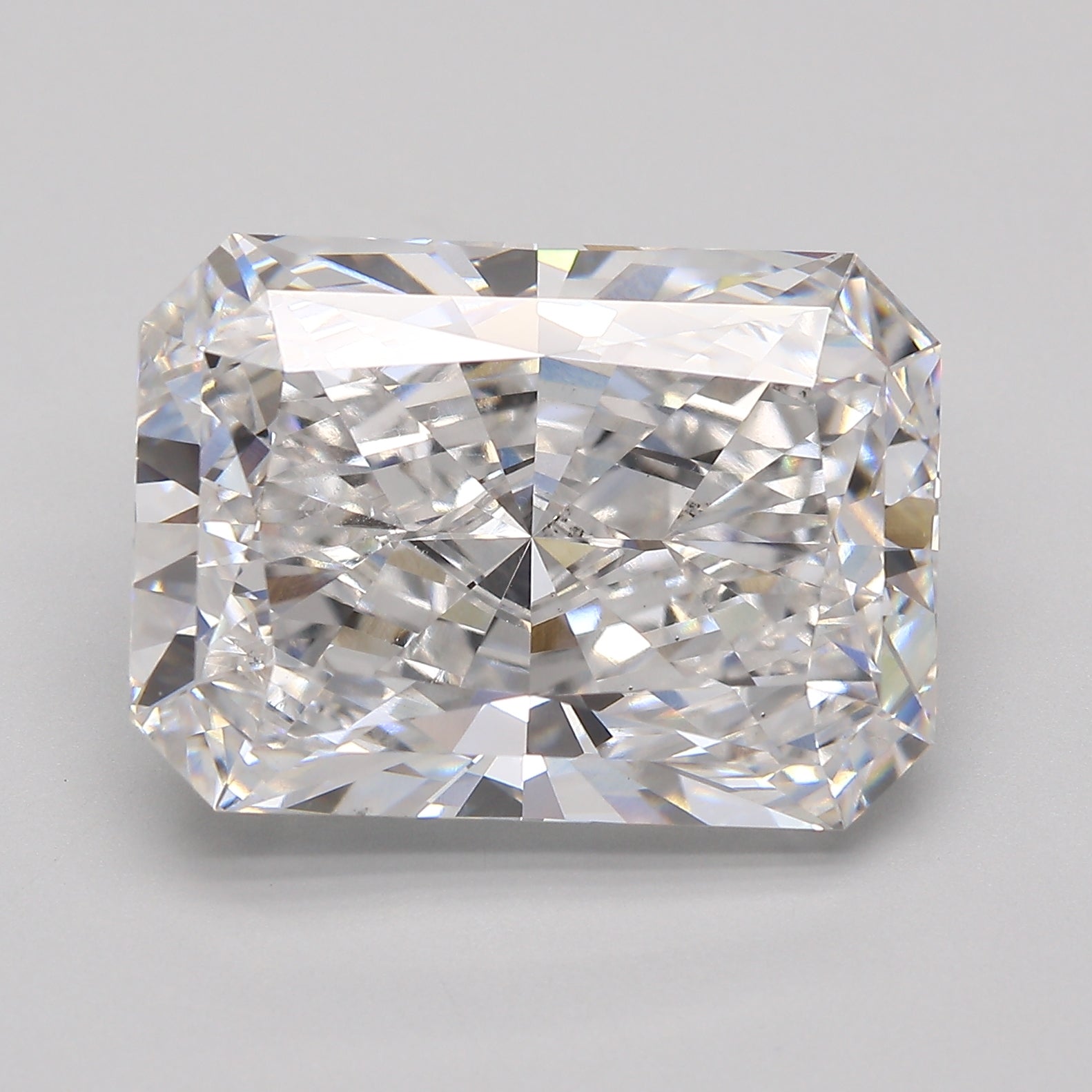 12.07ct Radiant F VS2 Lab Grown Diamond
