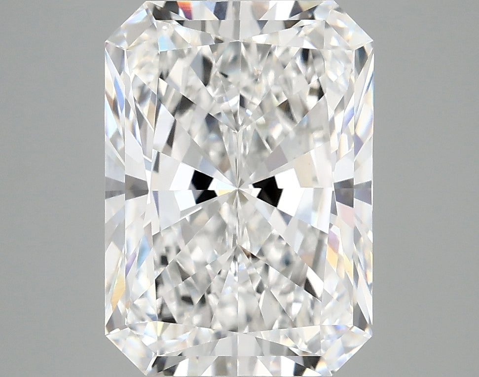 4.1ct Radiant E VVS2 Lab Grown Diamond