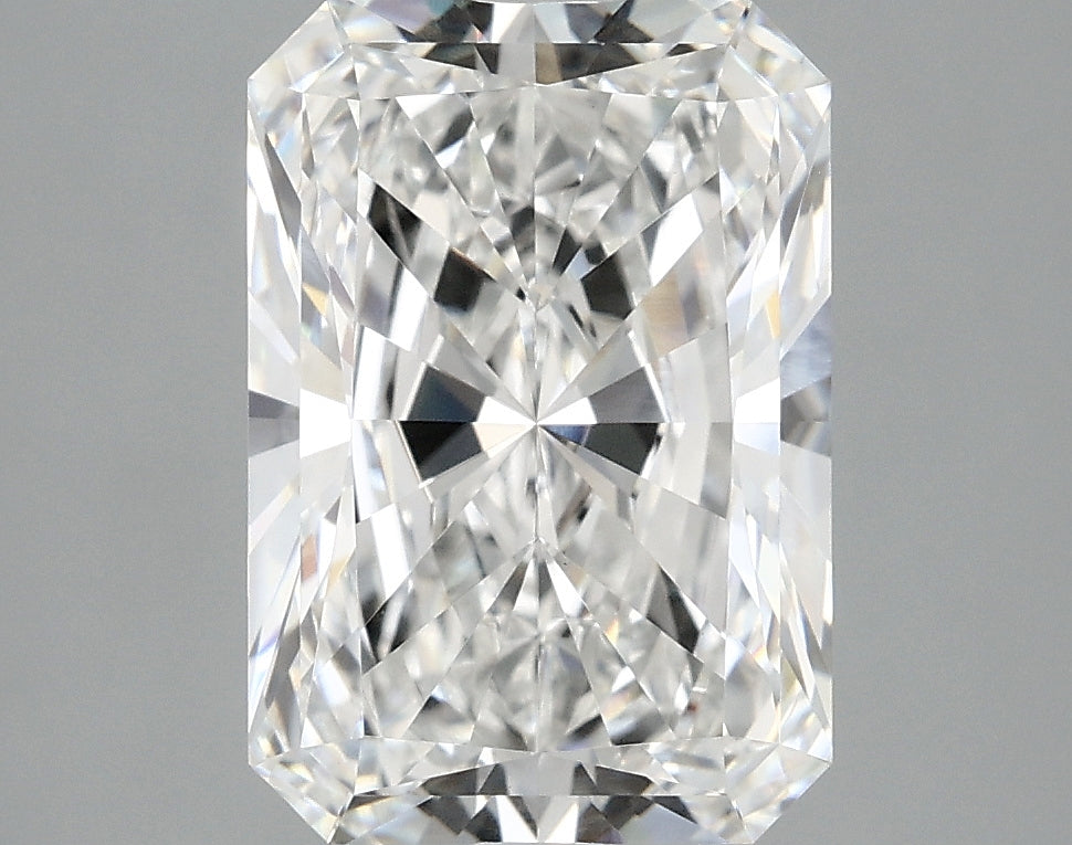4.1ct Radiant E VVS2 Lab Grown Diamond