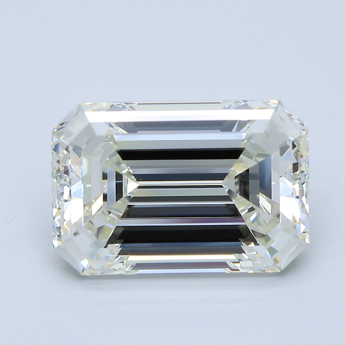 7ct Emerald K VVS1 Natural Diamond