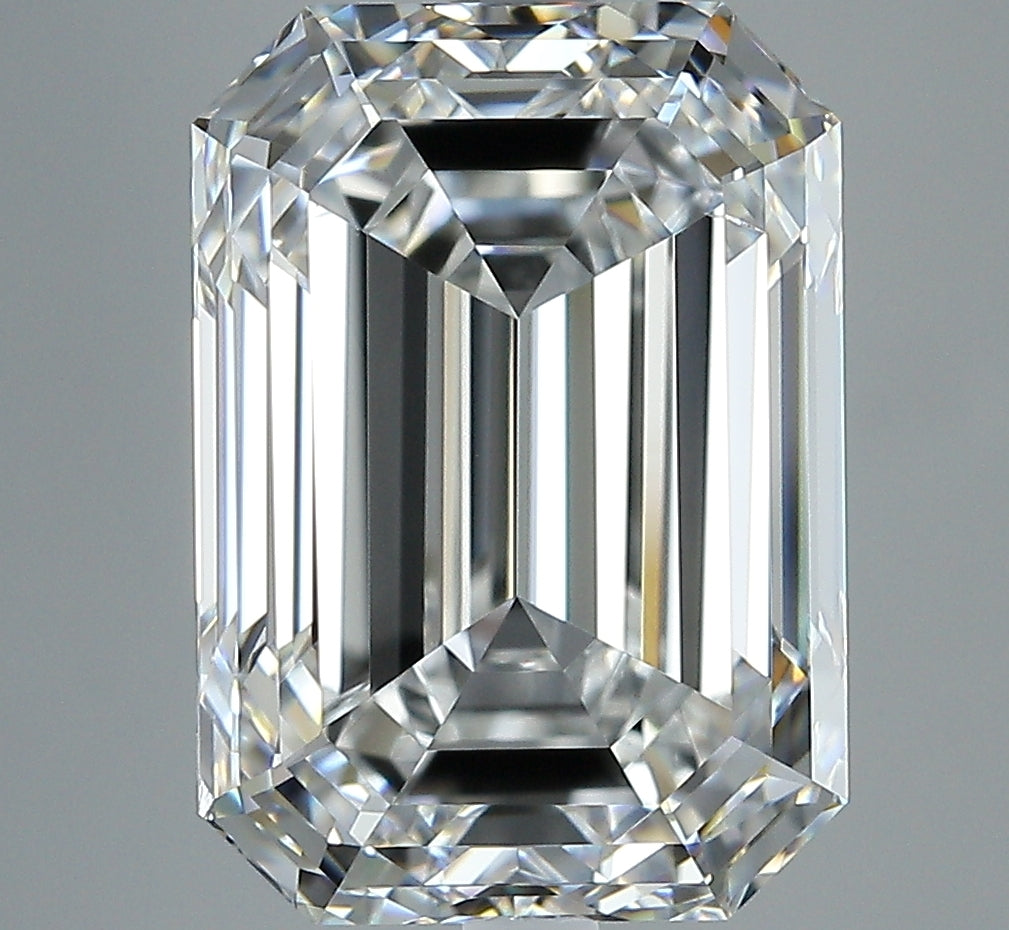 7ct Emerald F VS2 Natural Diamond