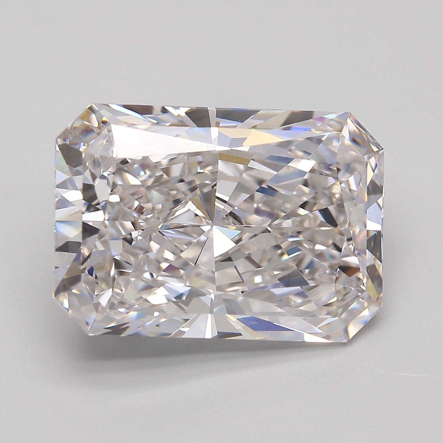 9.11ct Radiant G VS1 Lab Grown Diamond