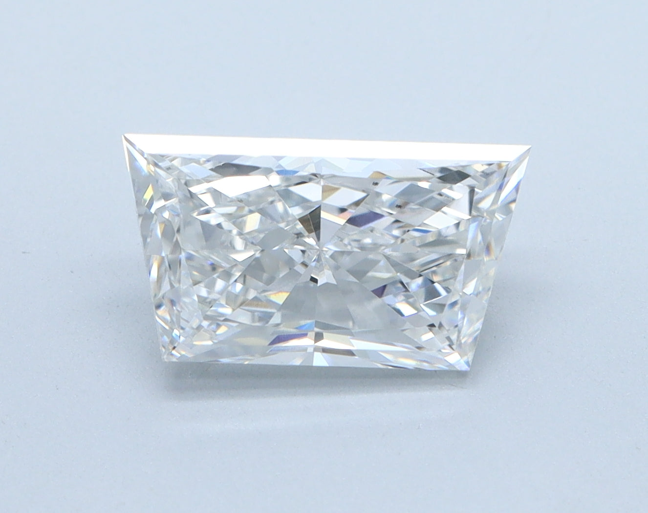 2.02ct Trapezoid D VS1 Lab Grown Diamond