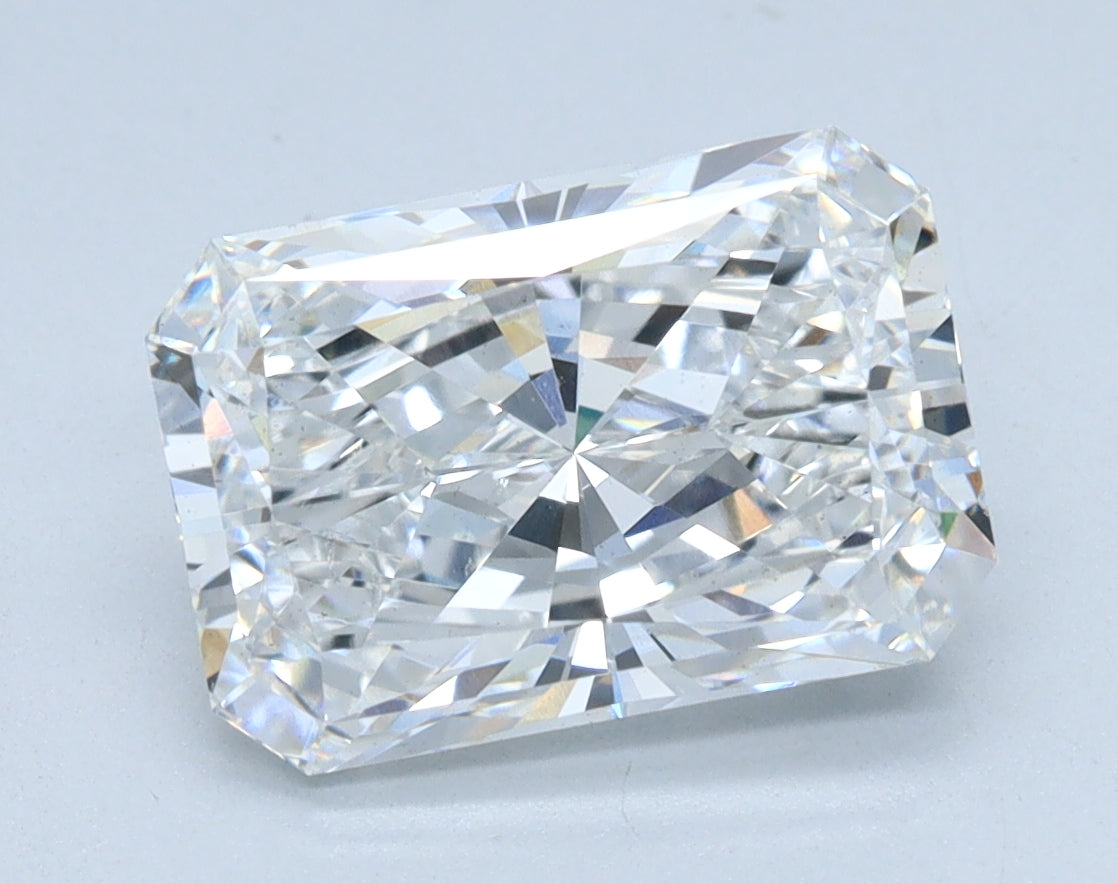 2.6ct Radiant E VS2 Lab Grown Diamond