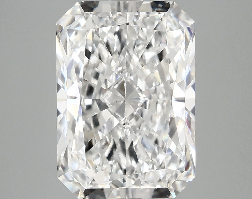 3.88ct Radiant E VS2 Lab Grown Diamond