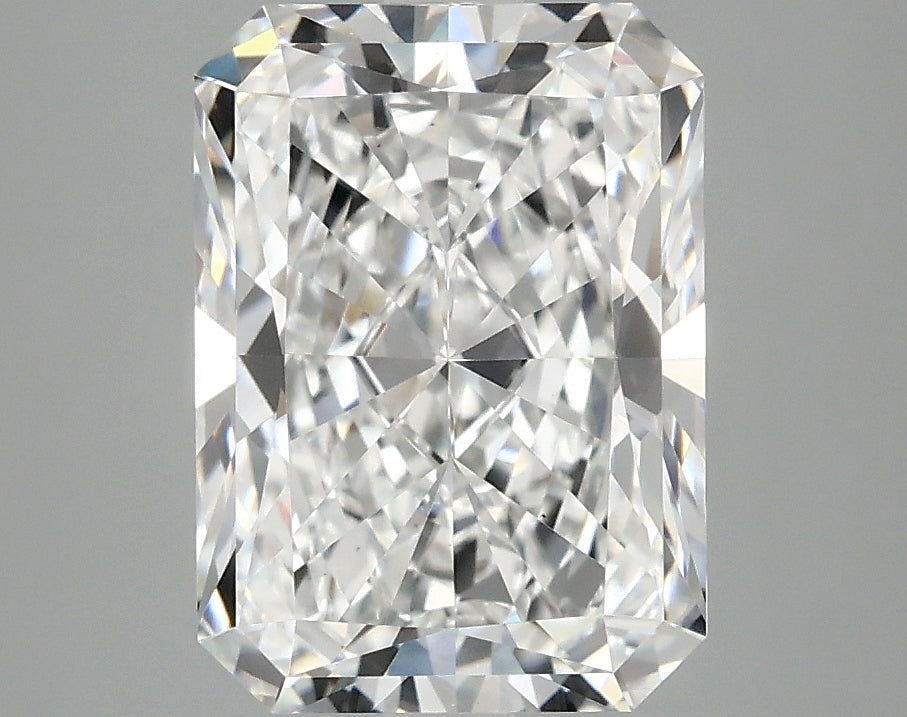 3.44ct Radiant E VS1 Lab Grown Diamond