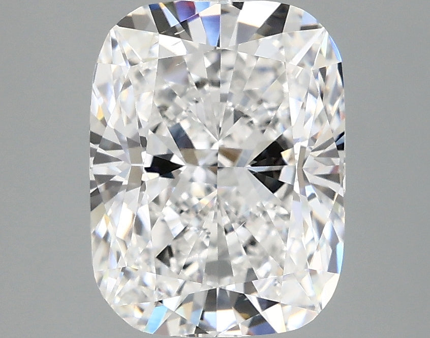 2.9ct Cushion D VS2 Lab Grown Diamond